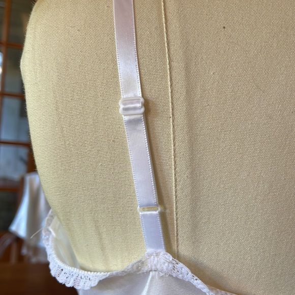 VANITY FAIR CAMI Sz36 LACE VINTAGE - Picture 7 of 9